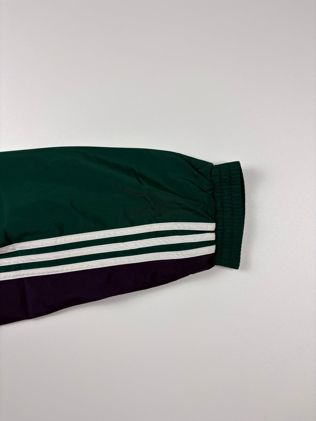 (L-XL) Vintage Adidas Trainingsjacke in grau/grün 90s