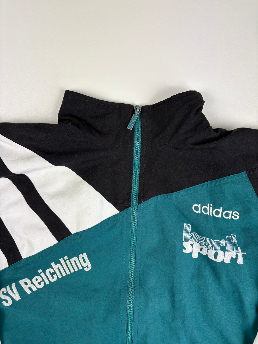 (L) Vintage Adidas Trainingsjacke in schwarz/grün/weiß