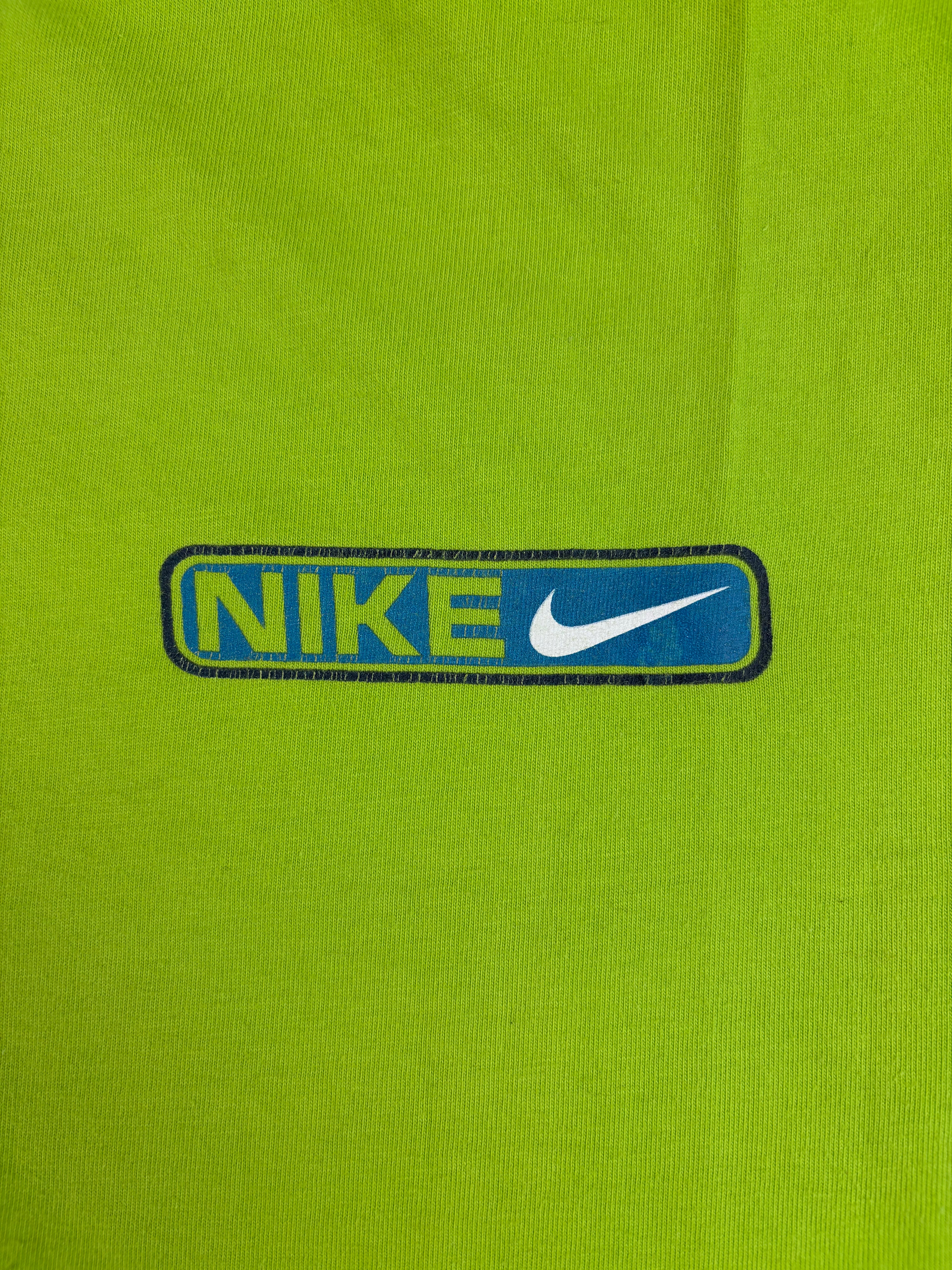 (L-XL) Vintage Nike T-Shirt mit Backprint in grün