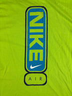 (L-XL) Vintage Nike T-Shirt mit Backprint in grün