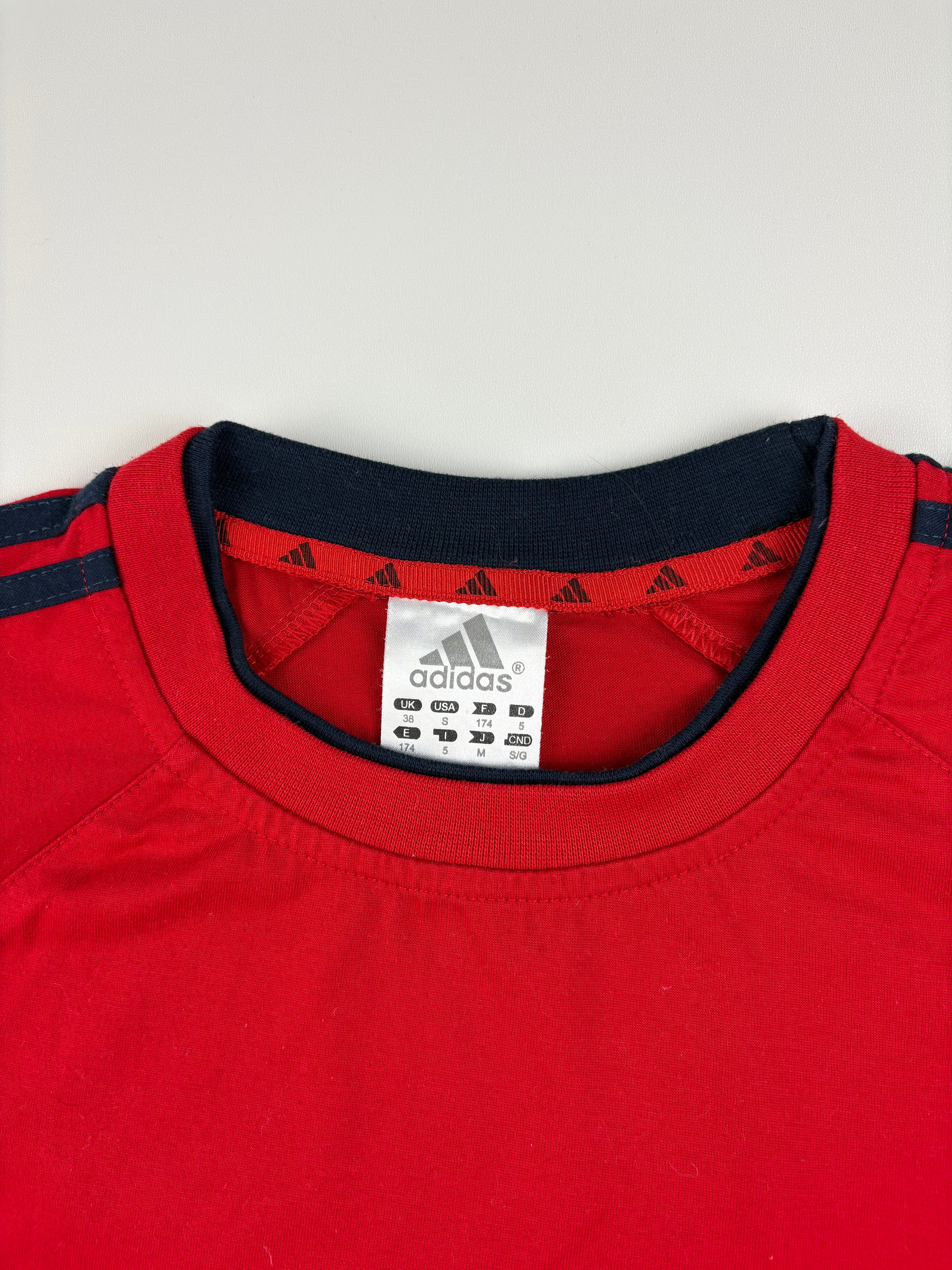 (L) Vintage Adidas T-Shirt in rot
