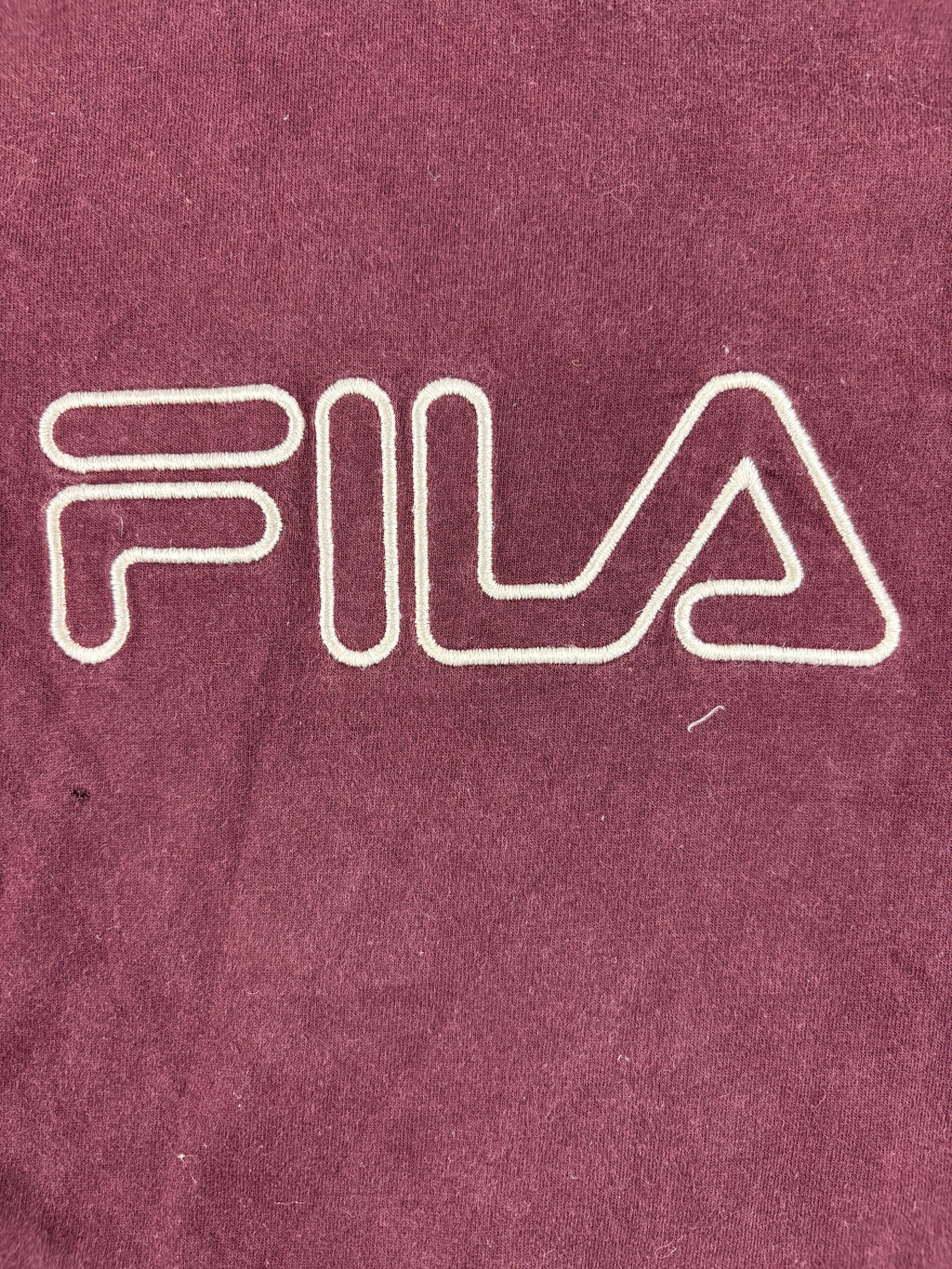 (XS) Vintage FILA T-Shirt in weinrot