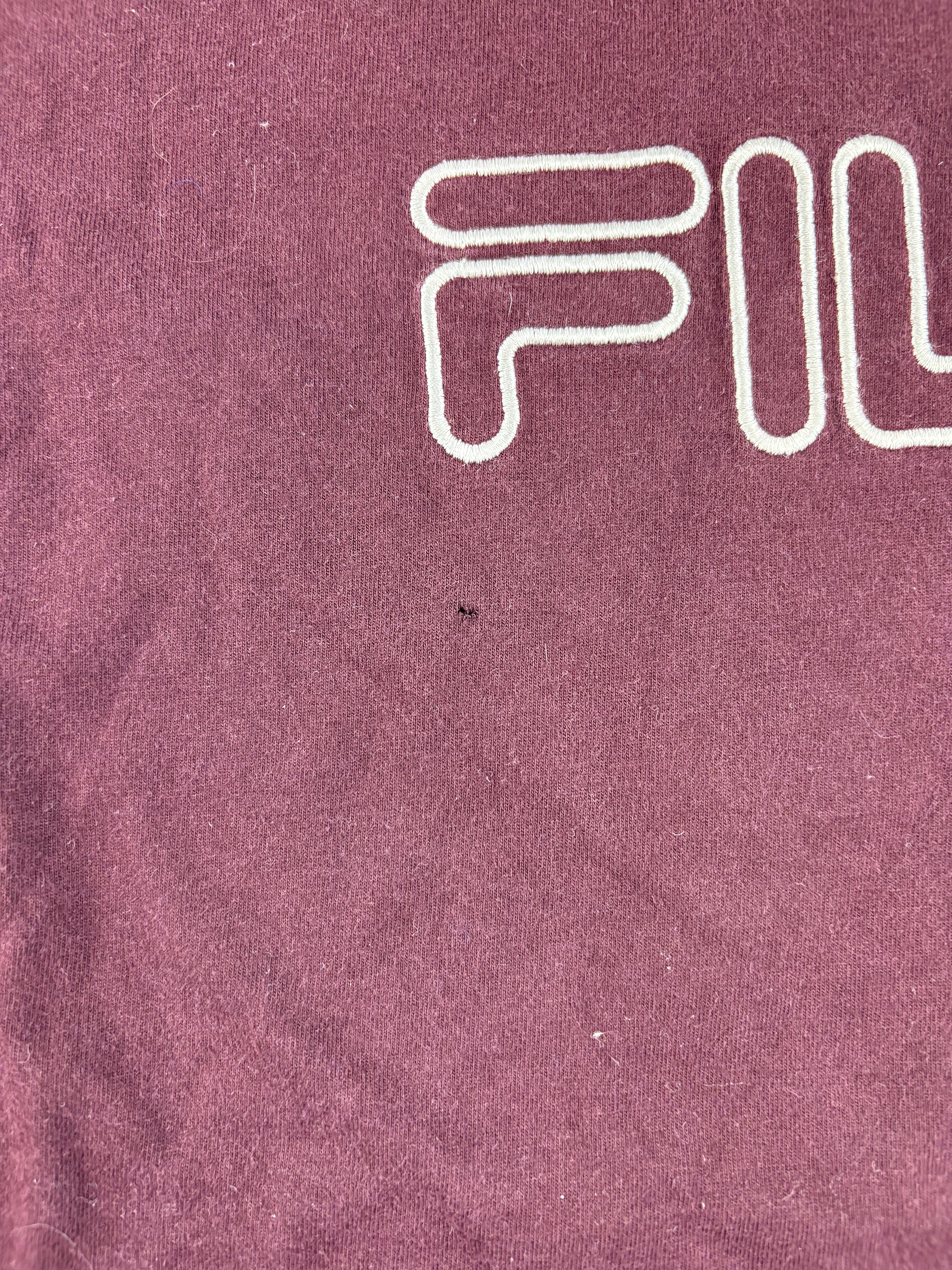 (XS) Vintage FILA T-Shirt in weinrot