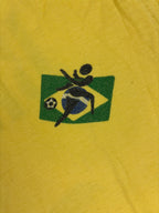 (XS) Vintage Brasilien T-Shirt in Gelb