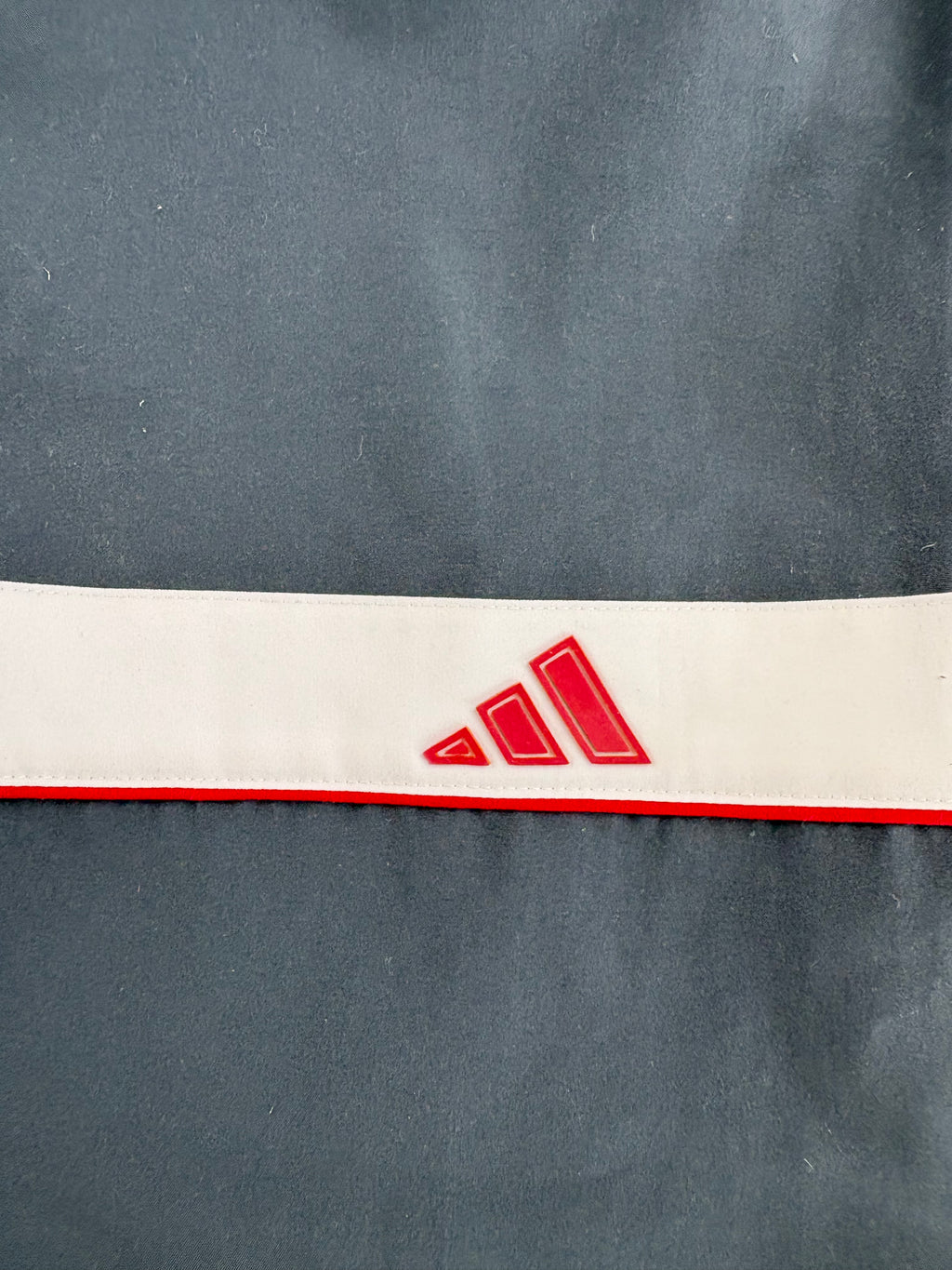 (L-XL) Vintage Adidas Trackpants in grau