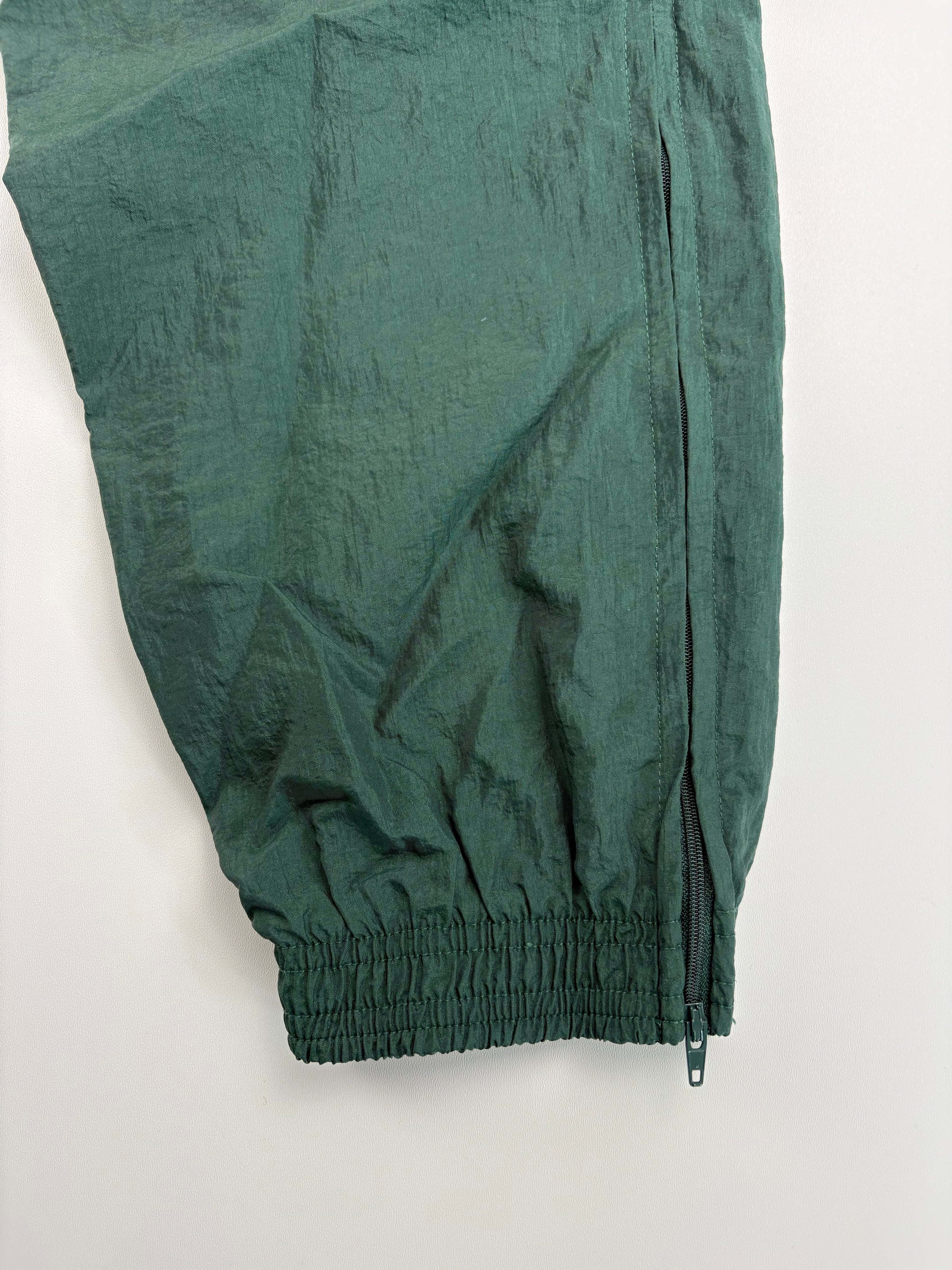 (XL) Vintage Umbro Trackpants in grün