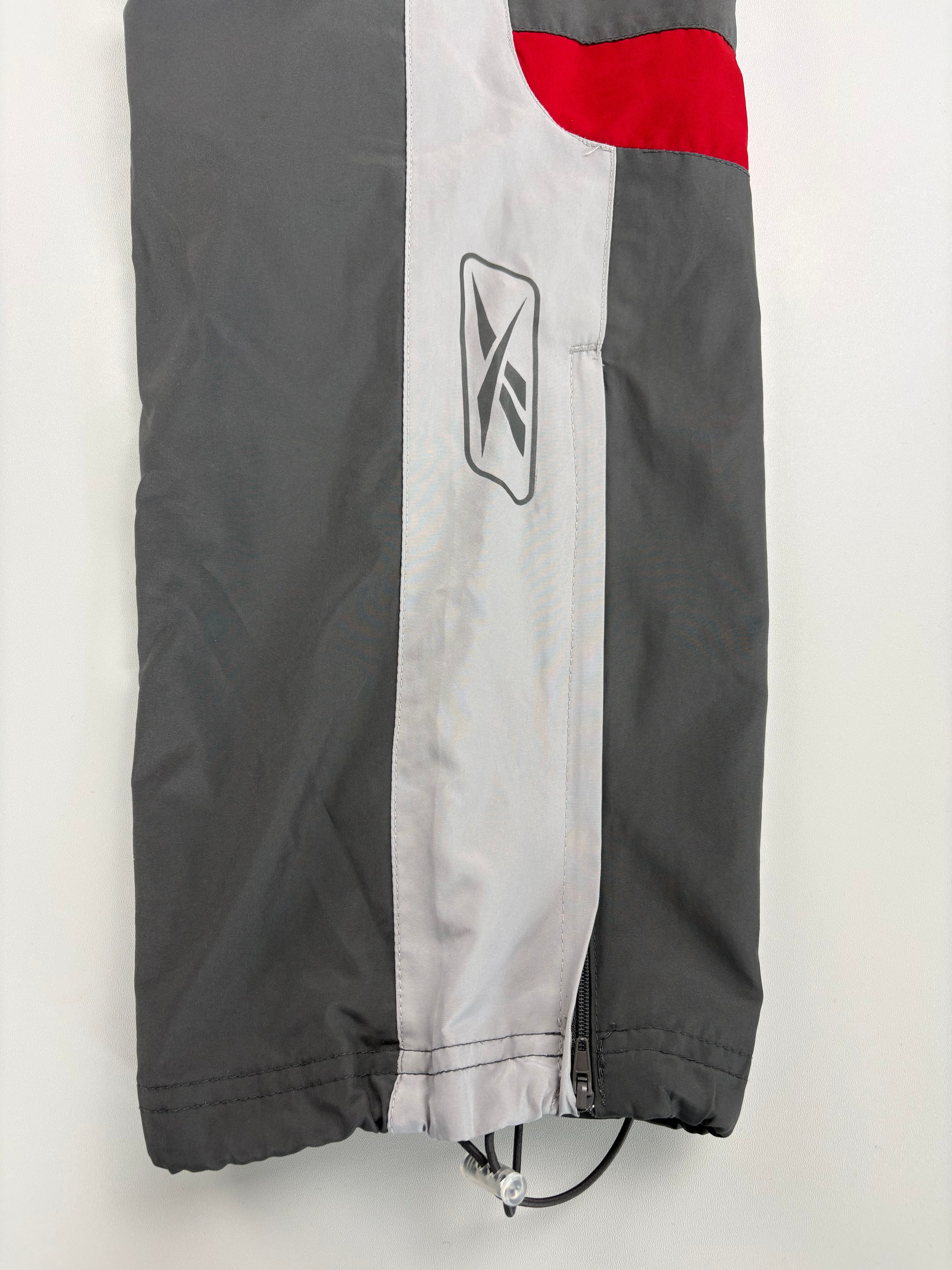 (M) Vintage Reebok Trackpants in grau