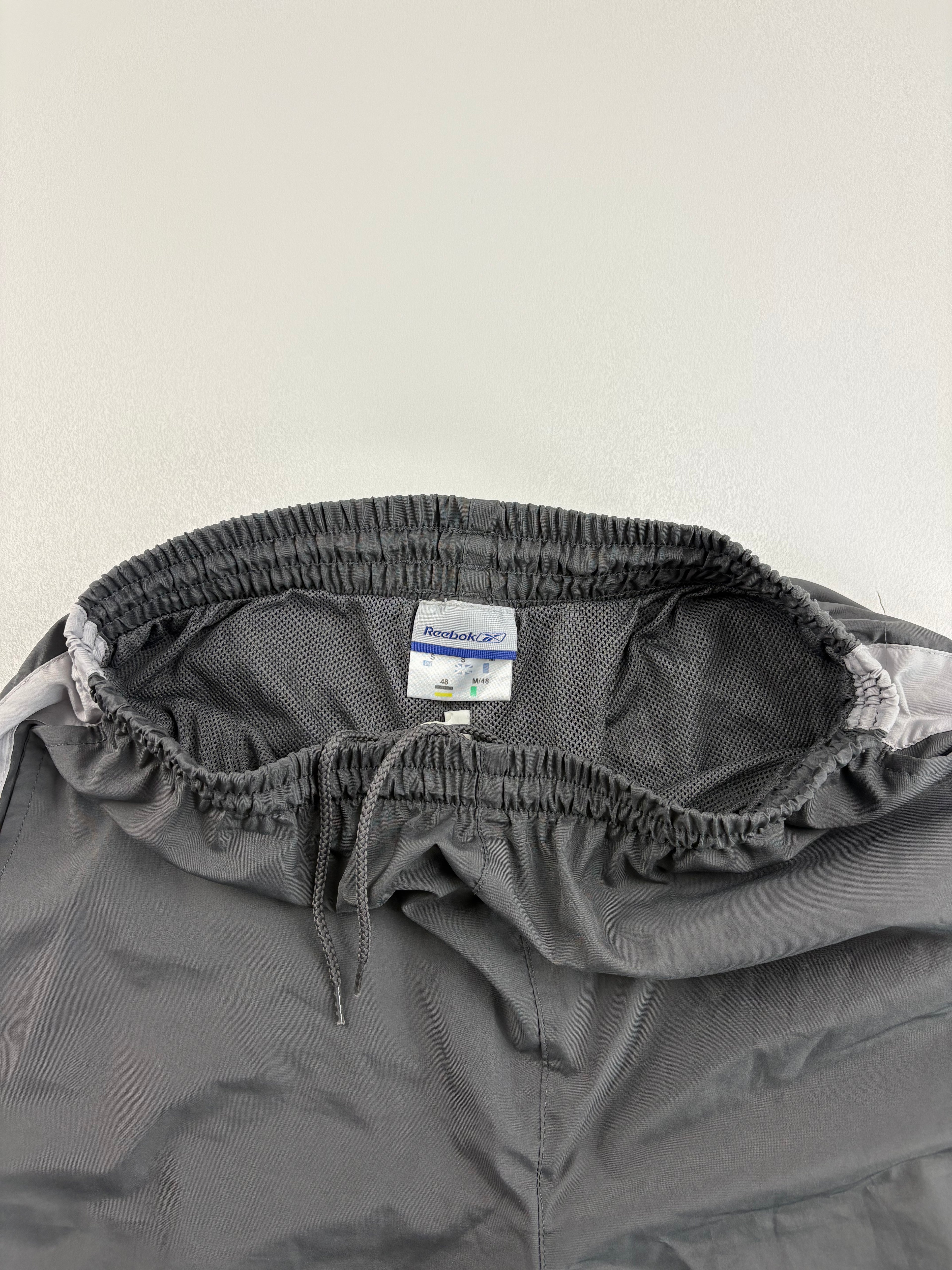 (M) Vintage Reebok Trackpants in grau
