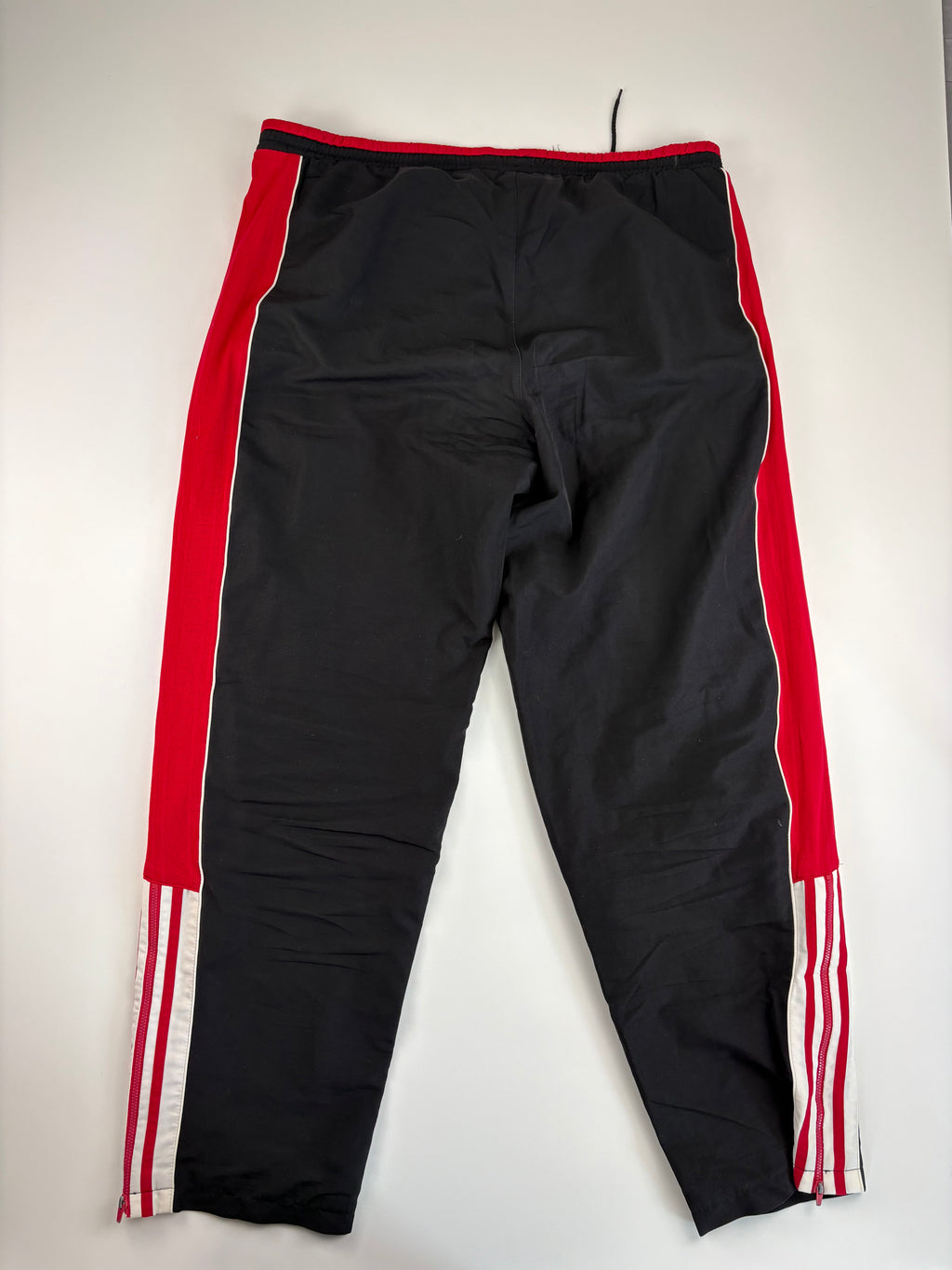 (XL-XXL) Vintage Adidas Trainingsanzug in rot & schwarz