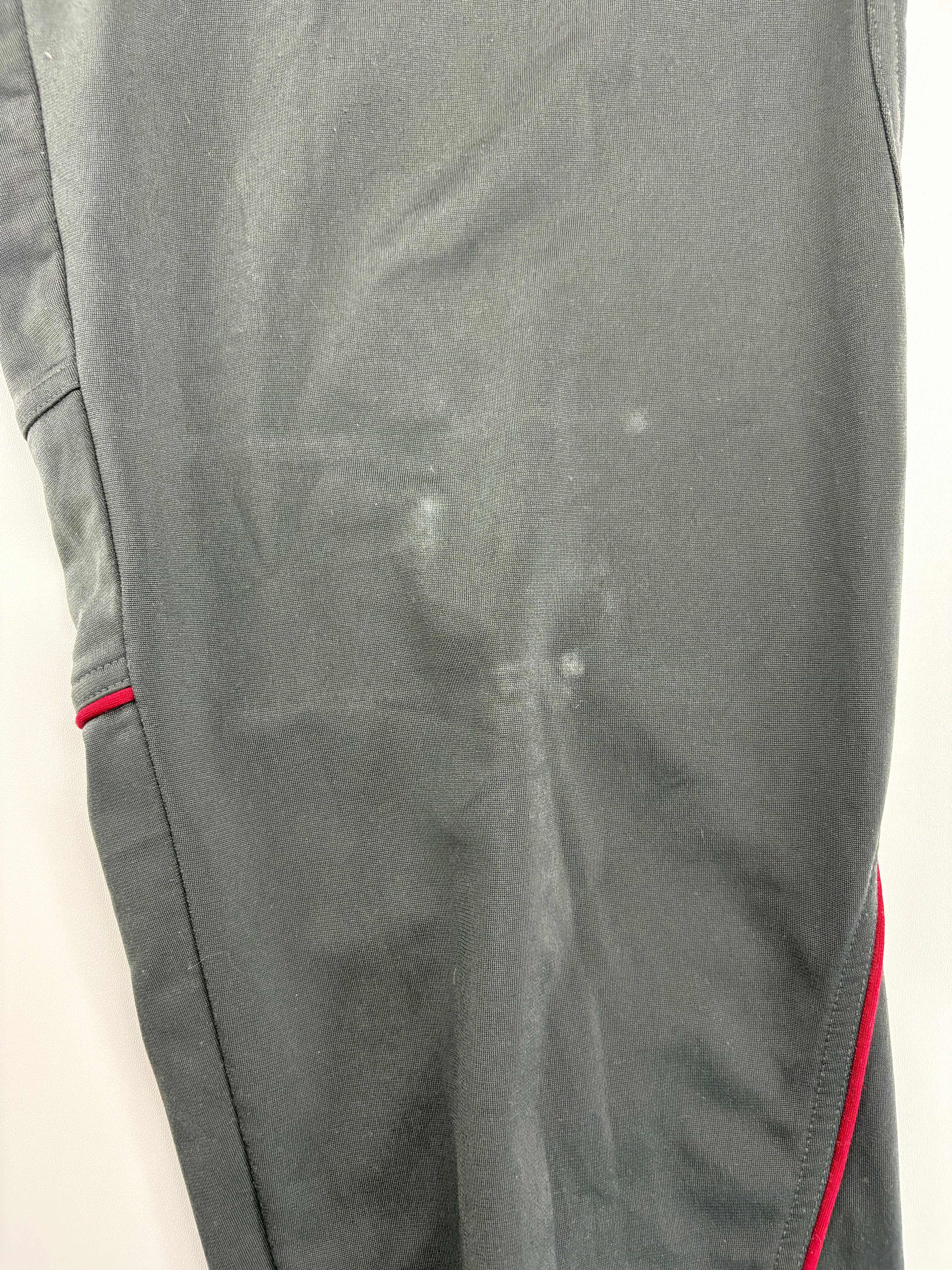 (M-L) Vintage Adidas Trainingsanzug in grau/ rot